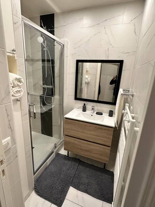 Appartement A 15Min De Paris Дранси Екстериор снимка